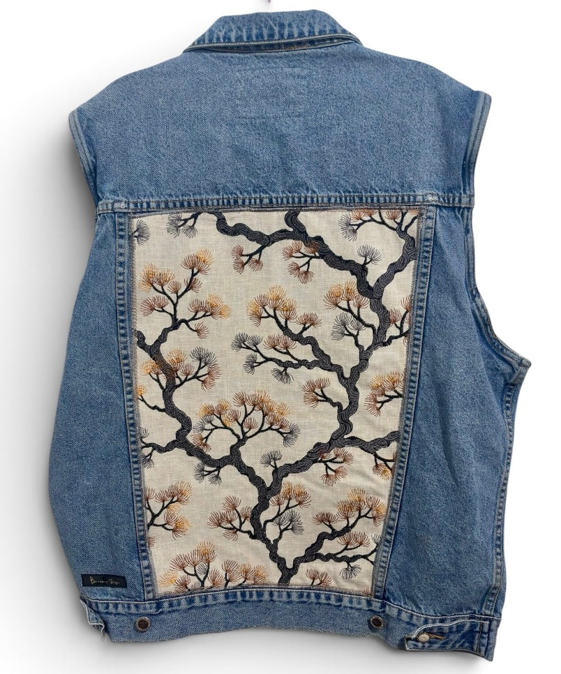 Tree of Life Haleman Men’s Denim Vest